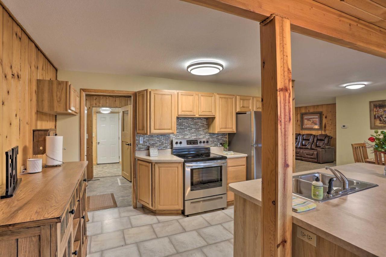 Rustic Spearfish Cabin On 12-Acre Trout Farm Exteriér fotografie