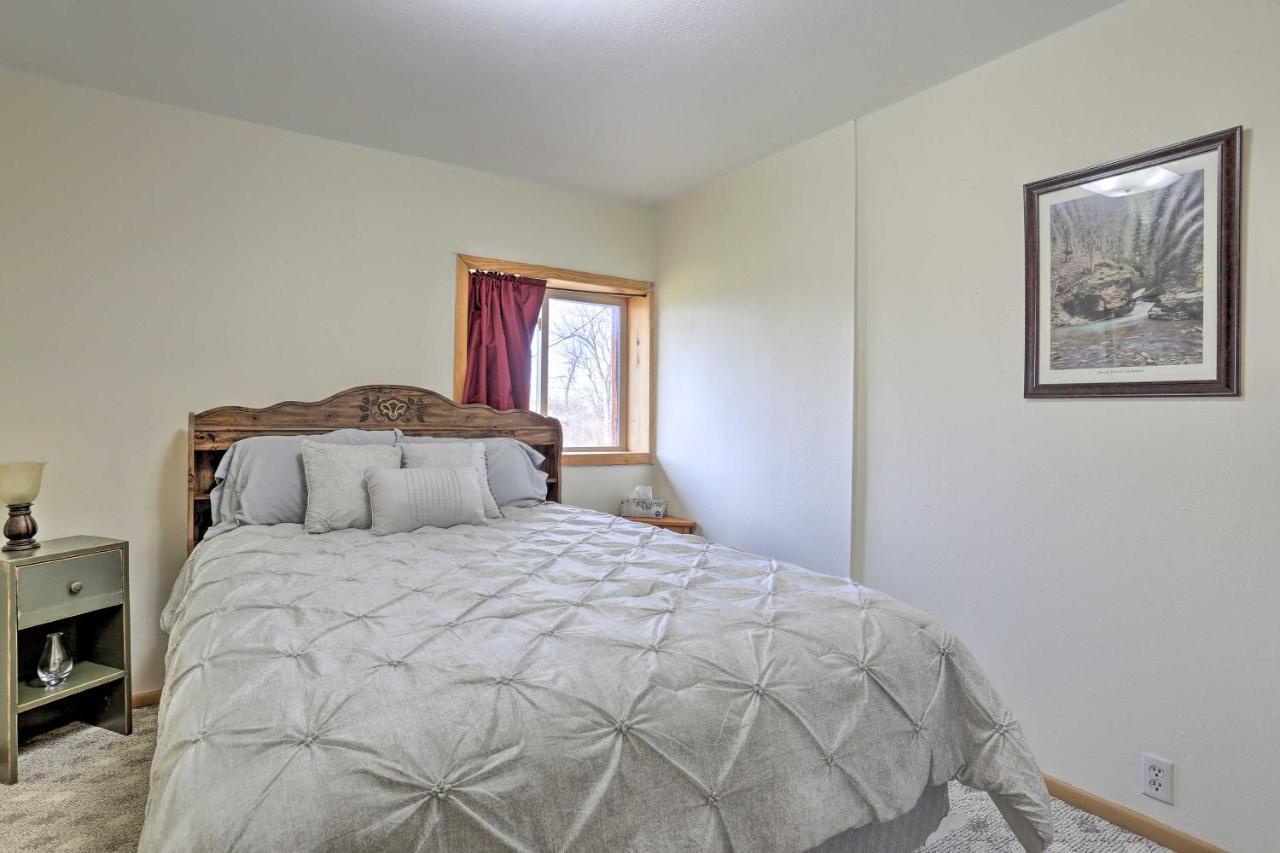 Rustic Spearfish Cabin On 12-Acre Trout Farm Exteriér fotografie
